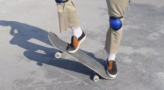 How To Skateboard