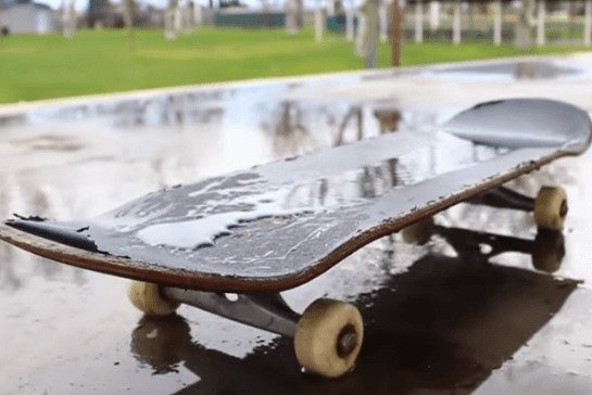 How To Tell If A Skateboard Is Waterlogged