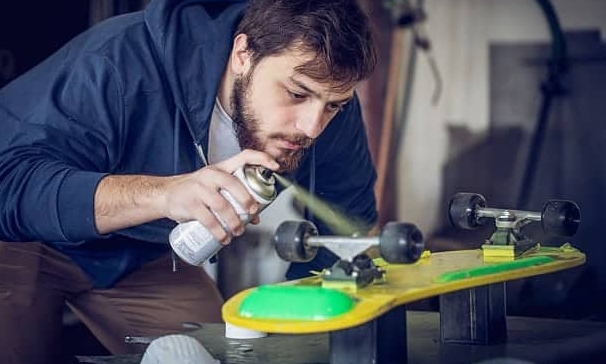 What Kind of Paint Is Used on Skateboards